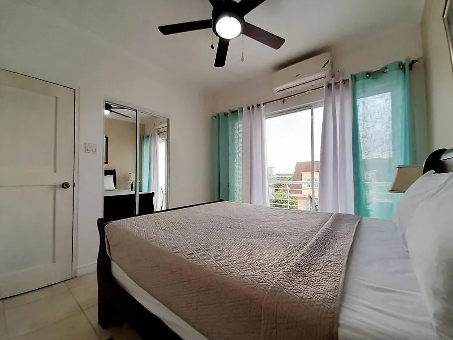 شقة Choose To Be Happy At Brompton Estates - One And Two Bedroom With Pool كينغستون