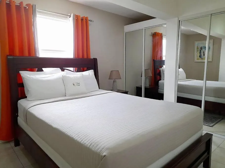 Apartment Choose To Be Happy At Brompton Estates - One And Two Bedroom With Pool Kingston